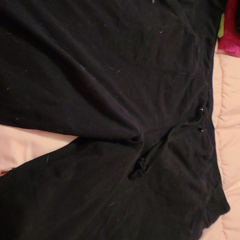 Knit capris